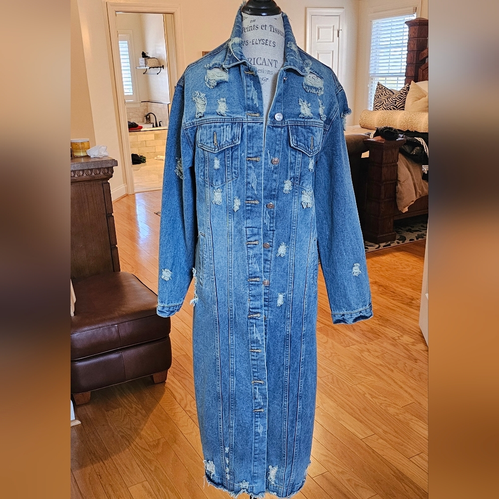 Distressed Denim Maxi Jacket Retail $150 SOLD OUT-akira - Picture 4 of 11